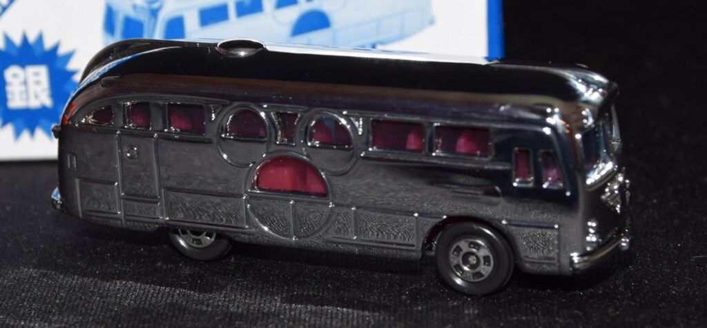 タカラトミー トミカ Disney Vehicle Collection リゾートクルーザー 銀 Tシャツ無 トミカのみ