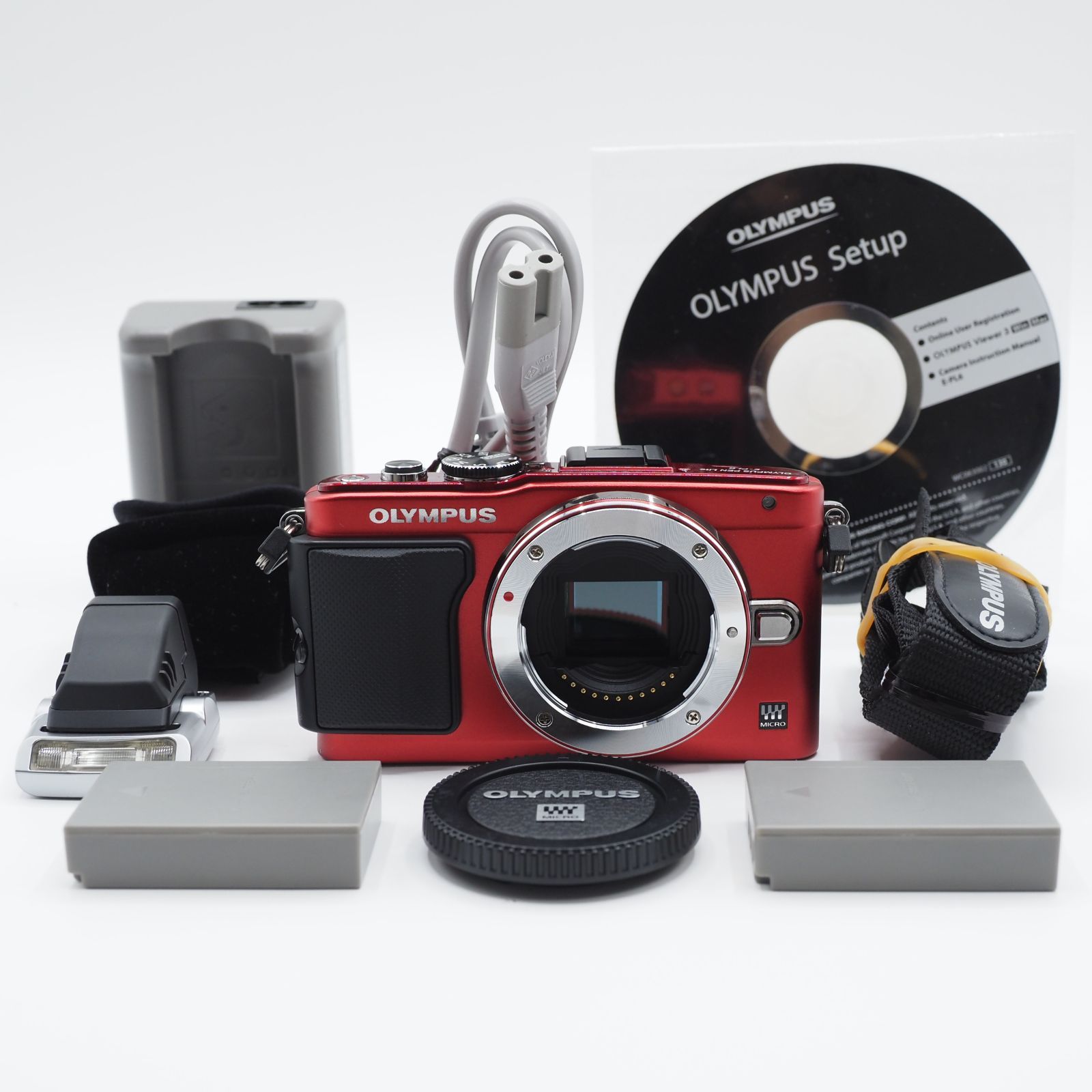 ストア ☆ショット数わずか340回・フラッシュ付き極上品☆ OLYMPUS