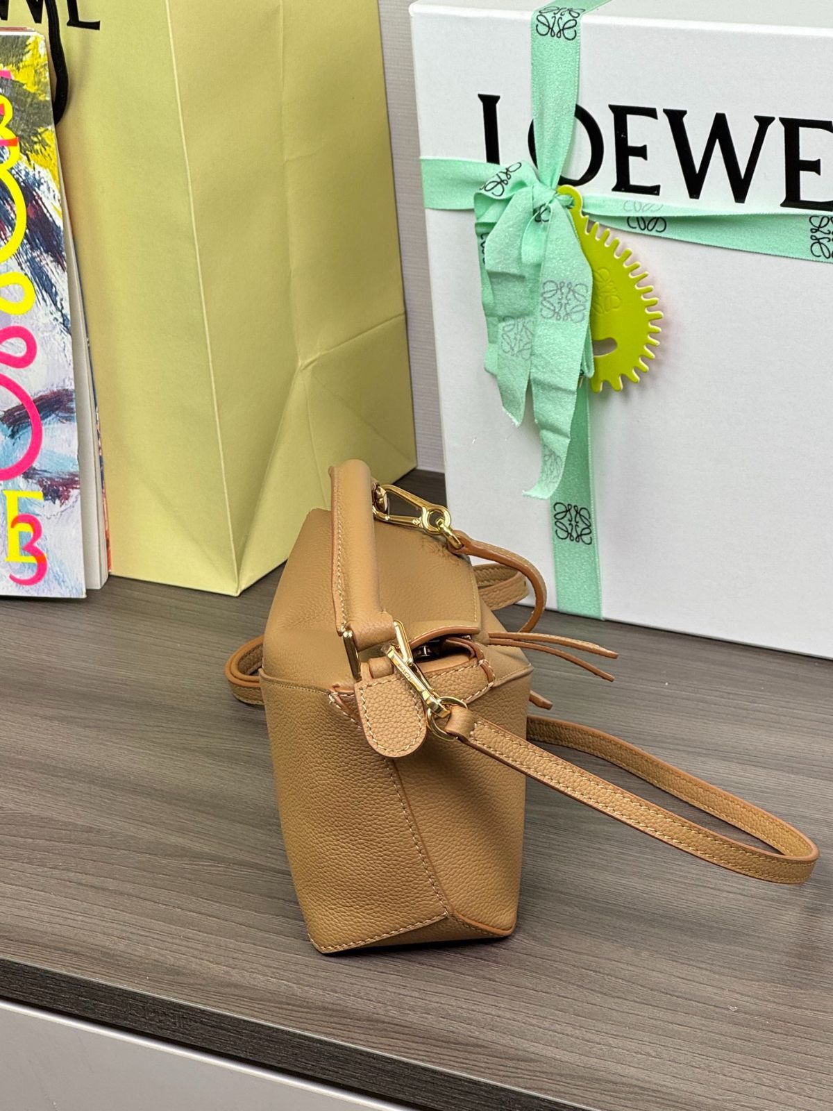 ストラップ Loewe ロエベ パズル ミニバッグ トフィー、オリジナルクオリティ