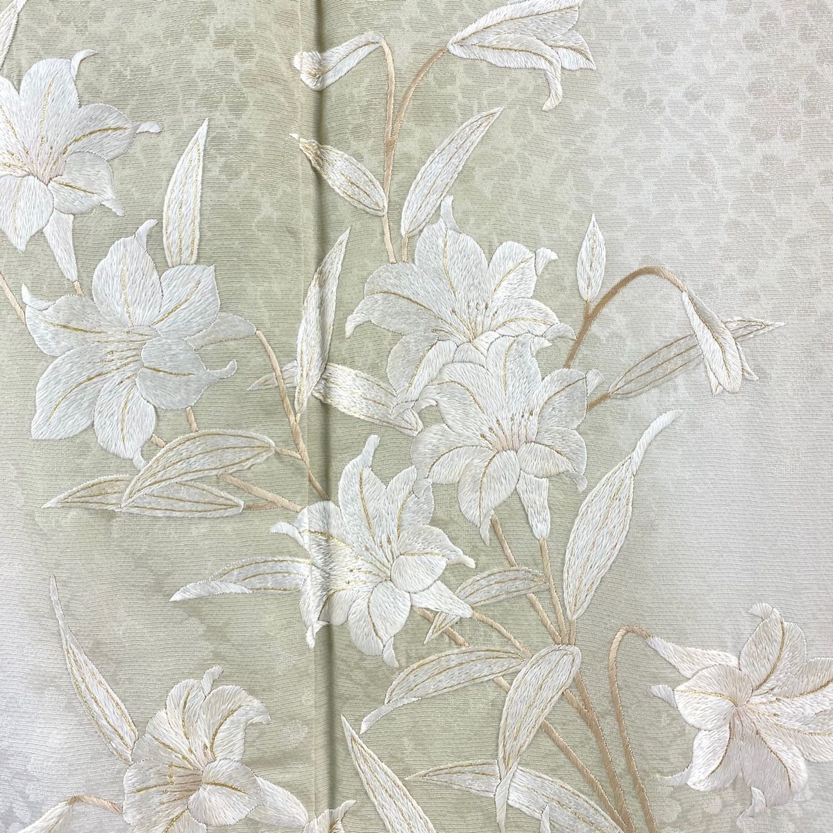 訪問着 身丈163cm 裄丈67cm M 袷 百合 刺繍 金糸 ベージュ 正絹 逸品  