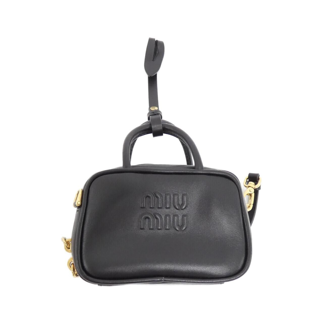 ミュウミュウ 5NR036 バッグチャーム - メルカリ 