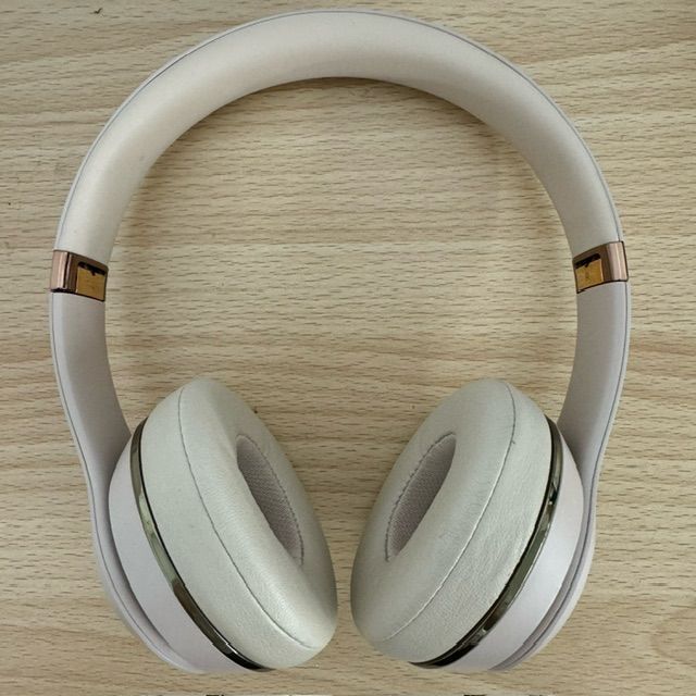 beats by dr.dre Solo3 Wirelessオンイヤーヘッドフォン サテンゴールド - メルカリ