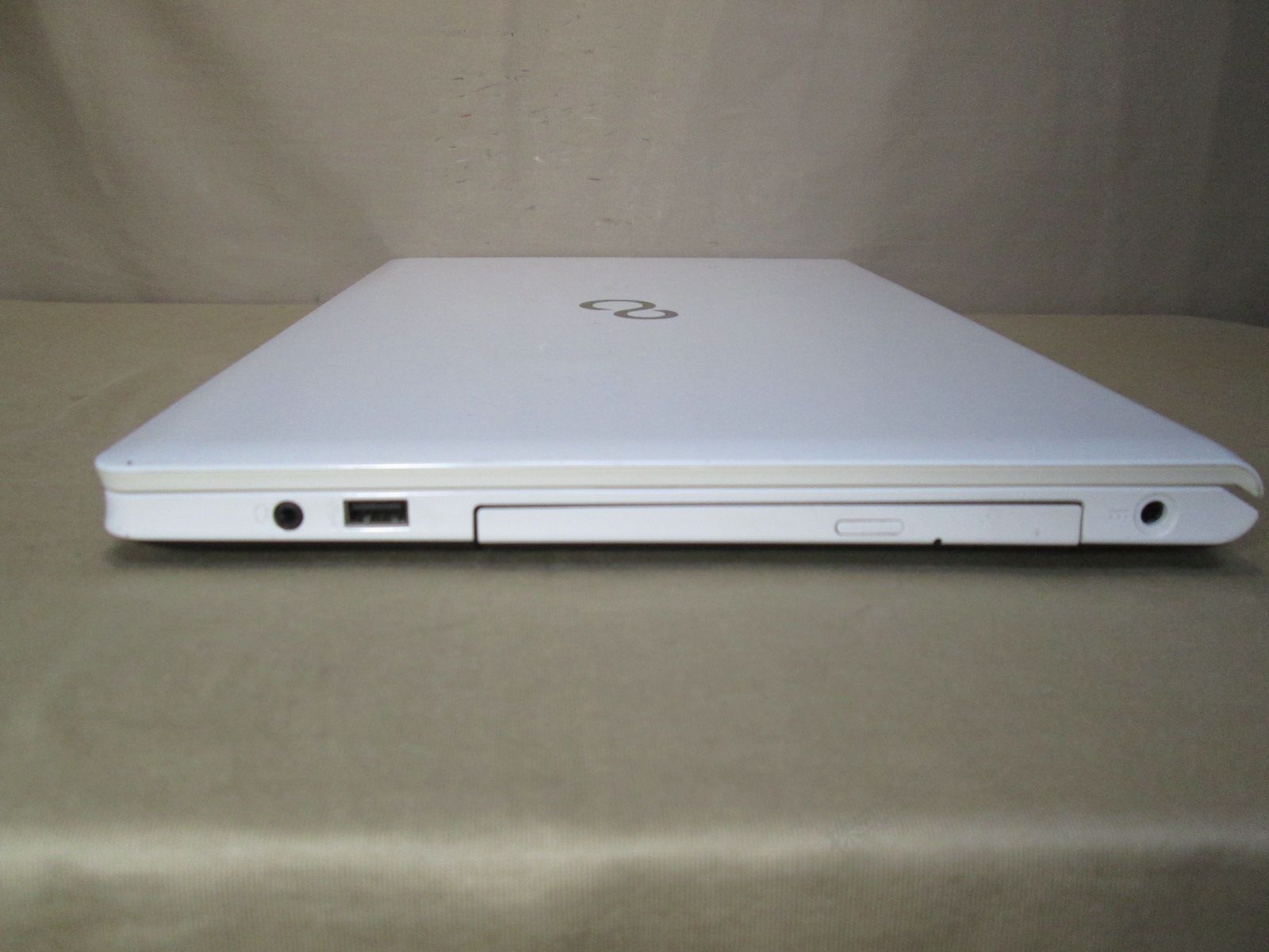 富士通FMV LIFEBOOK AH/42U celeron 3205U srepcstore_w5790
