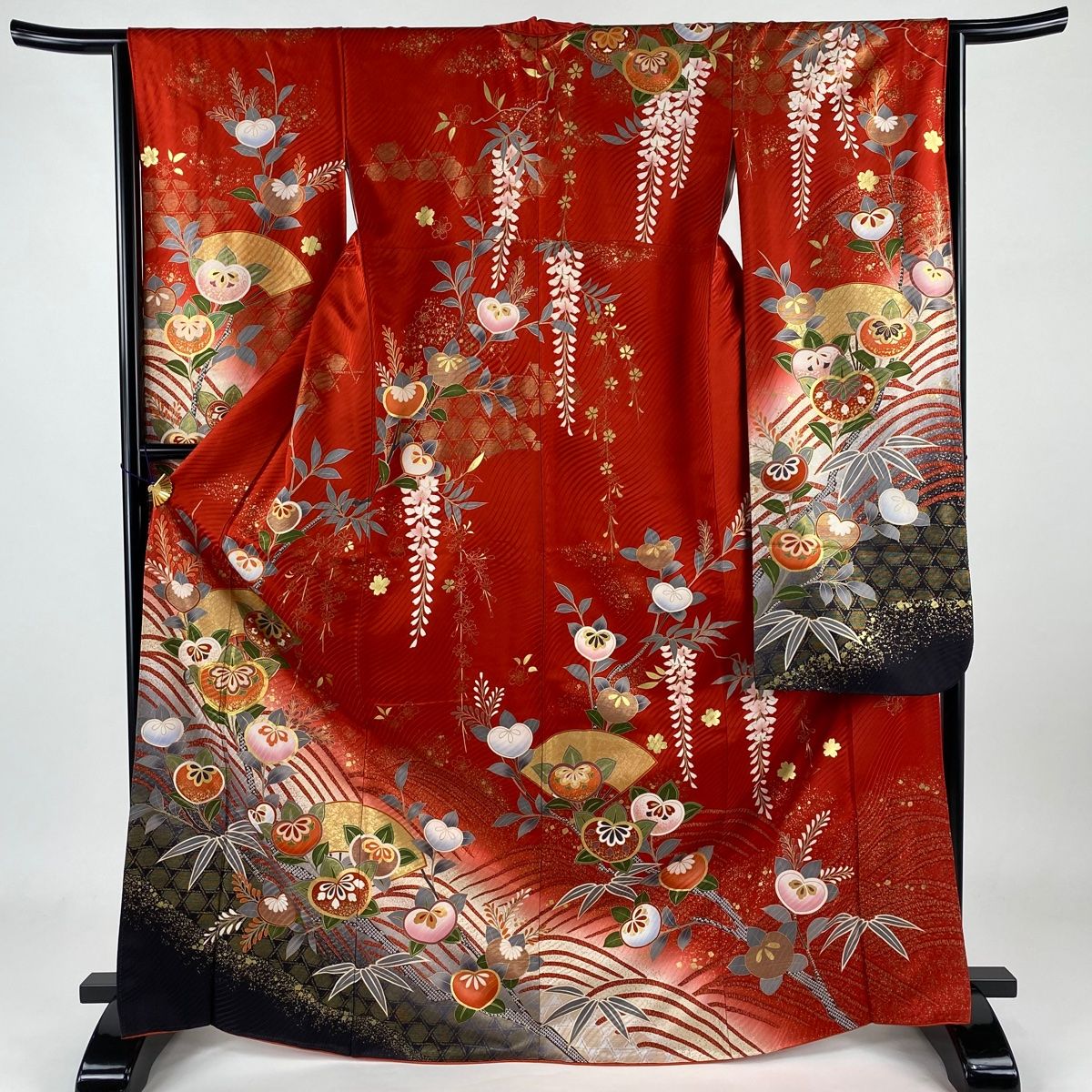 着物セット 身丈165cm 裄丈64cm S 袷 振袖フルセット 蝶 草花 金彩 ぼかし 赤 正絹 美品 秀品