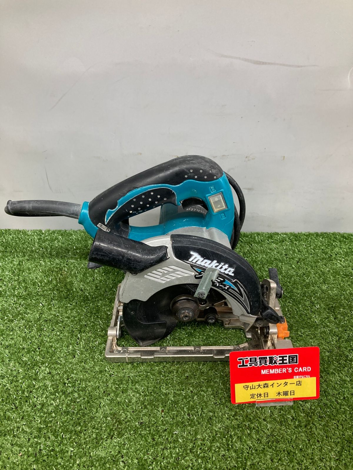 【中古品】【0921】★makita(マキタ) 125㎜電気マルノコ アルミベース 5230　ITAIQE2L9SLC