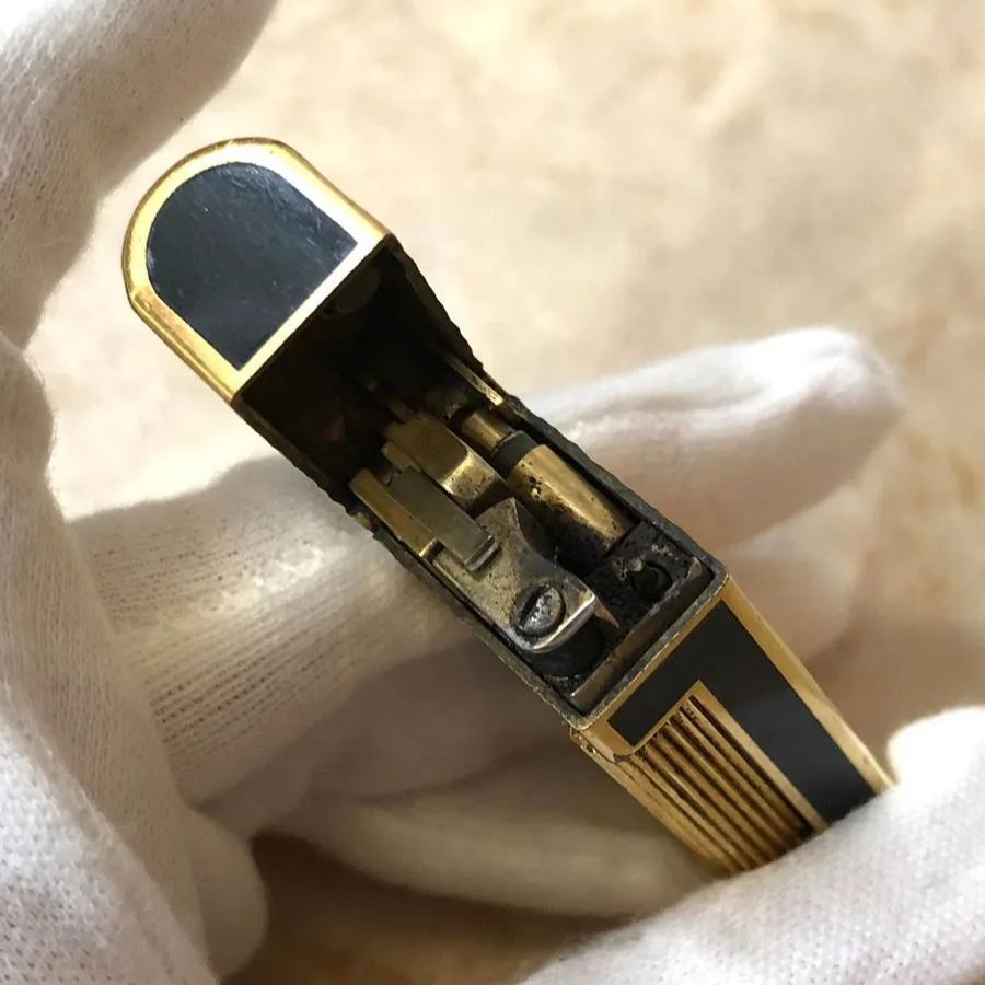 dunhill ダンヒル★ガスライター★ゴールド★スイス製★フリントおまけ dunhillライター ガスライター - メルカリ