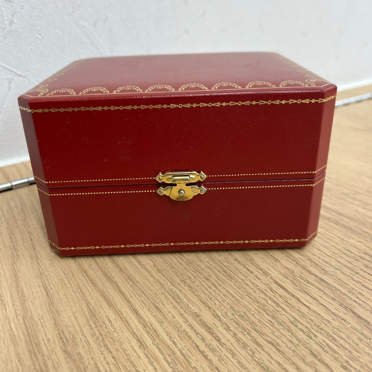 カルティエ時計　ケース　空箱 カルティエ 時計ケース 赤 空箱 Cartier 保存箱