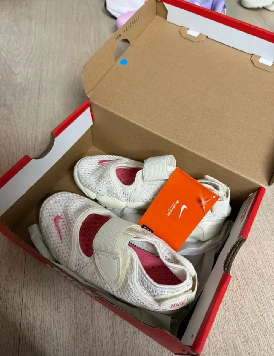 NIKE ナイキ リフト 2 190