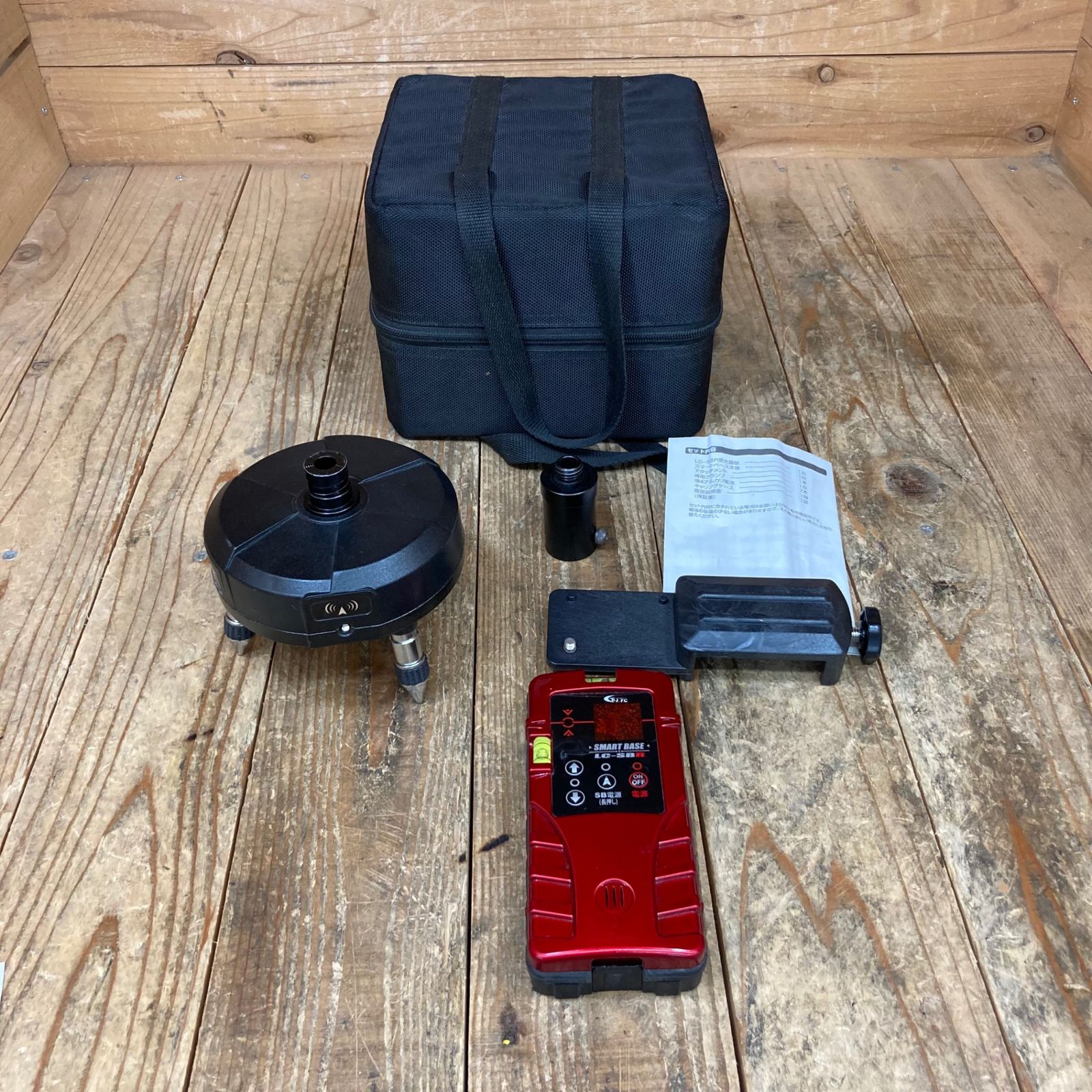 テクノ販売 地墨自動追尾台スマートベース SB-R(受光器付) [レッドレーザー用] 墨出し器【所沢店】
