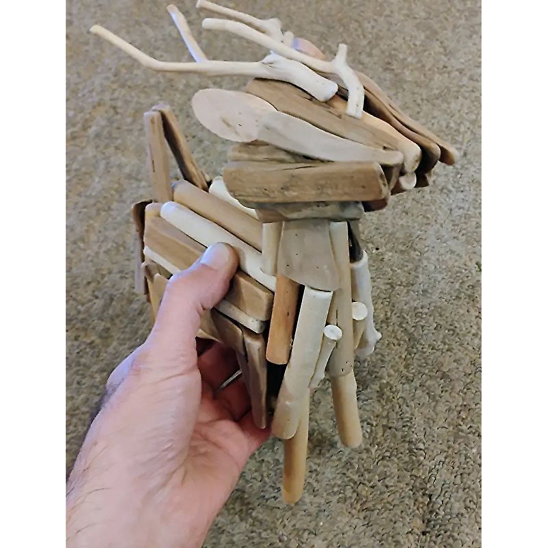 鹿かトナカイの置物　木製 新品・未使用】 置物 ウッドクラフト 鹿 シカ トナカイ オブジェ