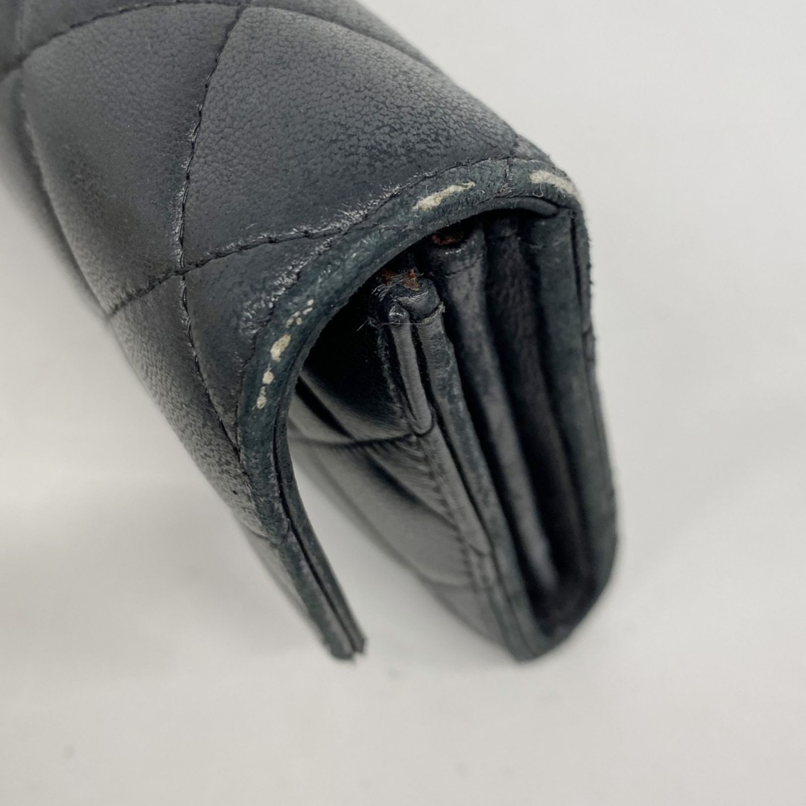 美品！シャネル　ラムスキン　マトラッセ　長財布　ブラック マトラッセ シャネル 長財布 クラシック ロングジップ