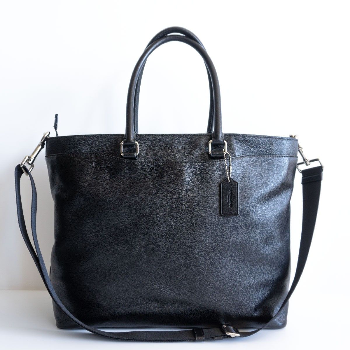 コーチ　ビジネスバッグ　ショルダーバッグ　ベケット　レザー　黒　68944 COACH F68944 BECKETT TOTE ベケット トート / コーチ Smooth