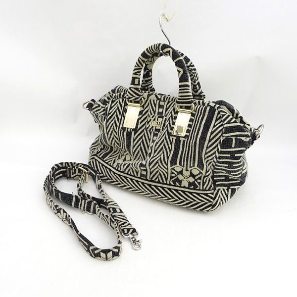 DIESEL / ディーゼル ■ショルダー　ハンドバッグ　ミニボストン　ポリエステル　ベージュ　ブラック【バッグ】 【中古】 DIESEL / ディーゼル □ショルダー ハンドバッグ ミニボストン