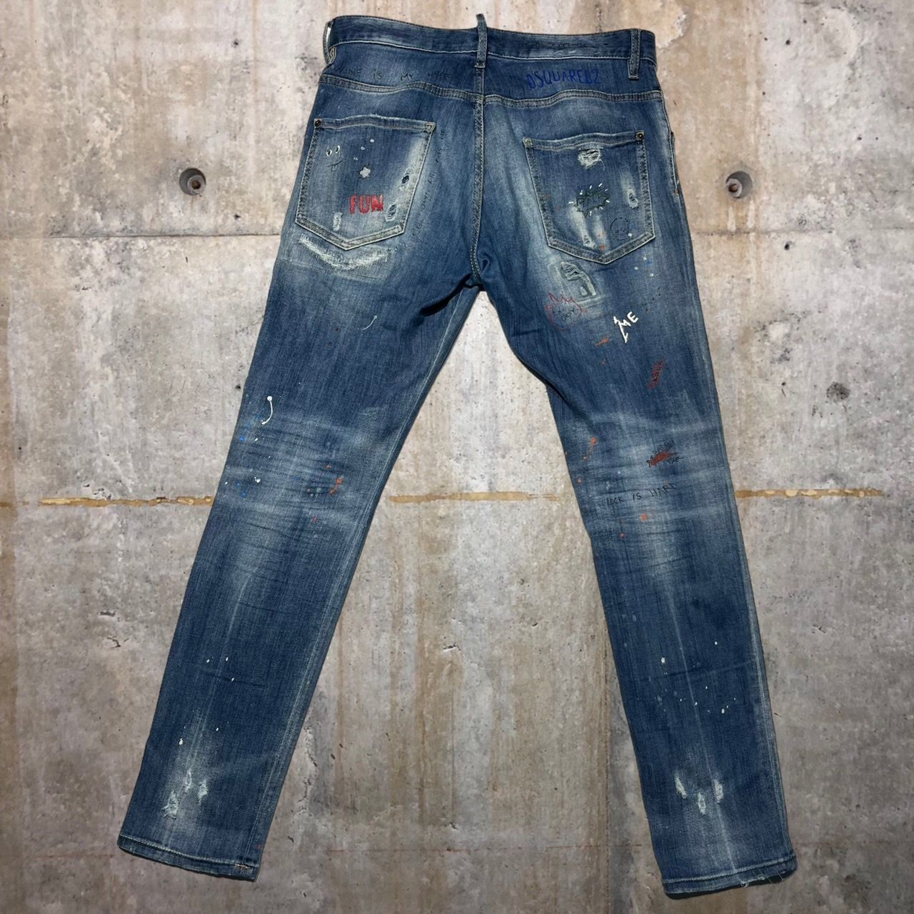 DSQUARED2(ディースクエアード) TRASH LIGHT WASH SKATER JEAN 