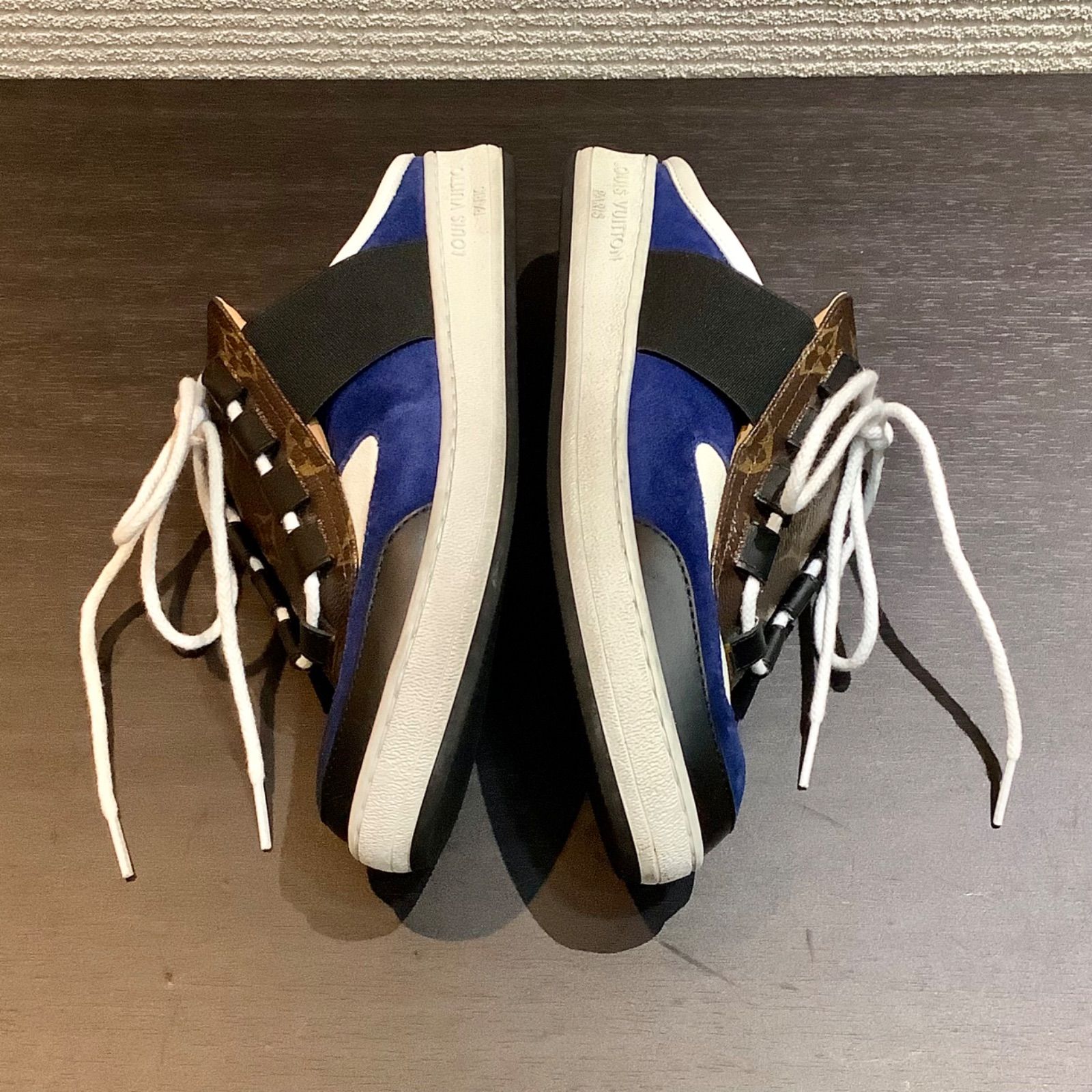LOUISVUITTON