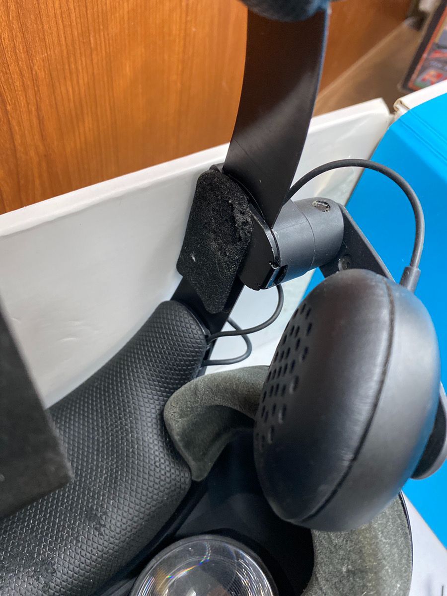 【ジャンク】HTC VIVE COSMOS VRヘッドセット ジャンク HTC VIVE COSMOS VRヘッドセット - メルカリ