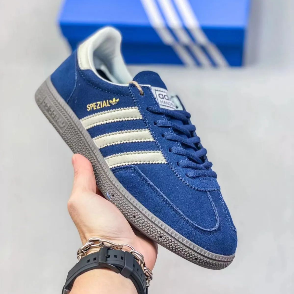 人気商品・新品未使用】adidas Handball Spezial アディダス スニーカー スペツィアル 8 - メルカリ