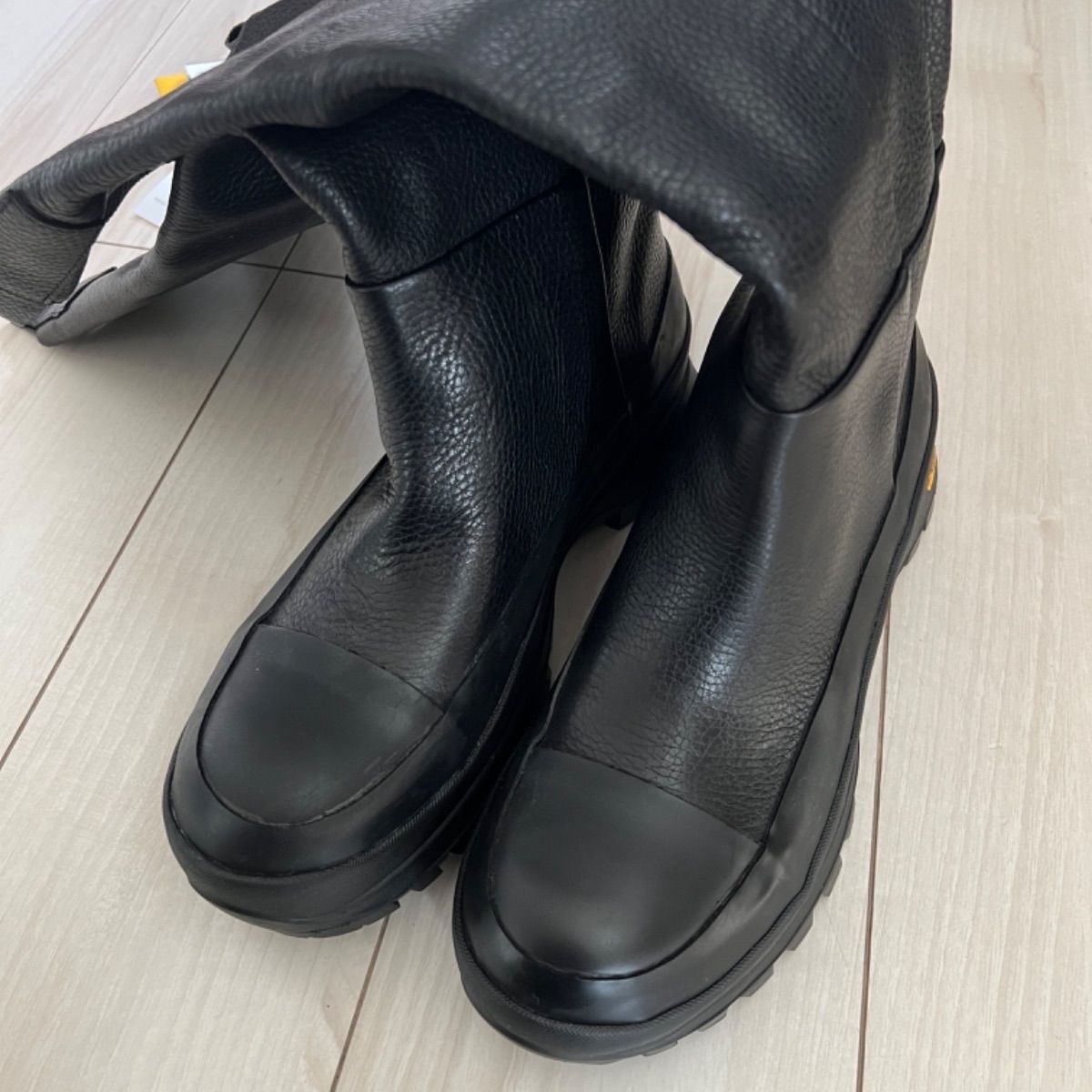 ZARA vibram®️ソール レザーブーツ 40 - メルカリ