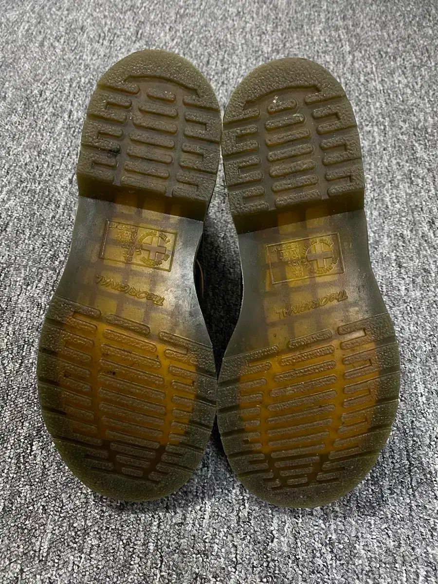 MARTENS ドクターマーチン