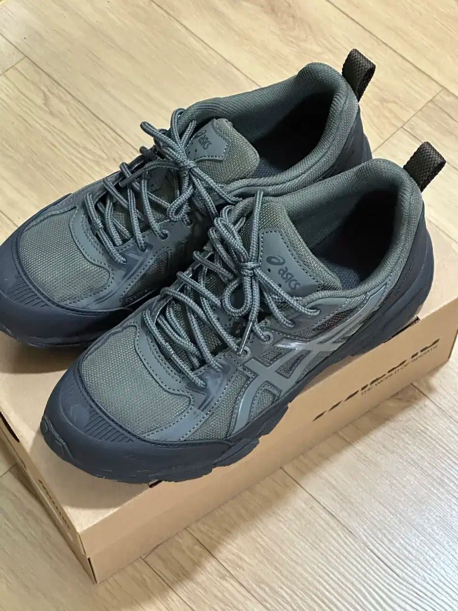 アシックス ゲル ベンチャー 6 シールド グラファイト トリュフ グレー 250