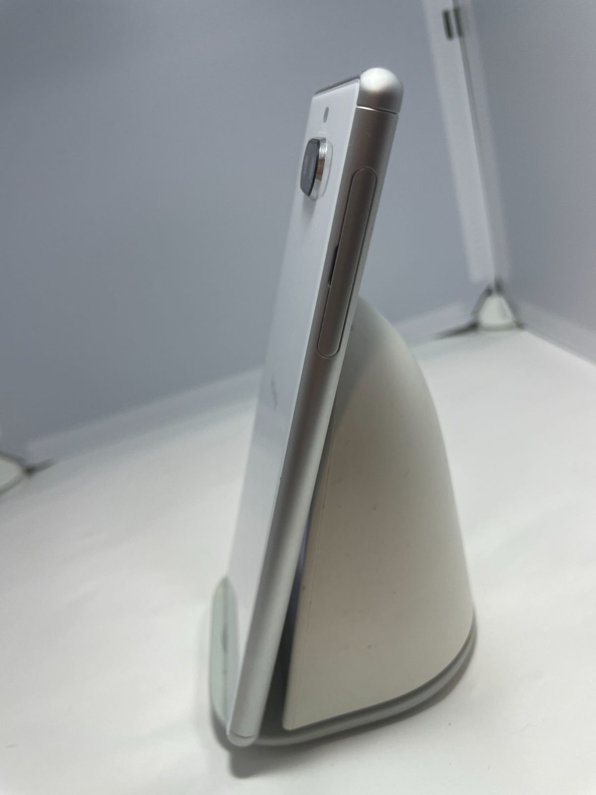 Xperia - スマートフォン SONY XPERIA8 SOV42 White 新品未使用