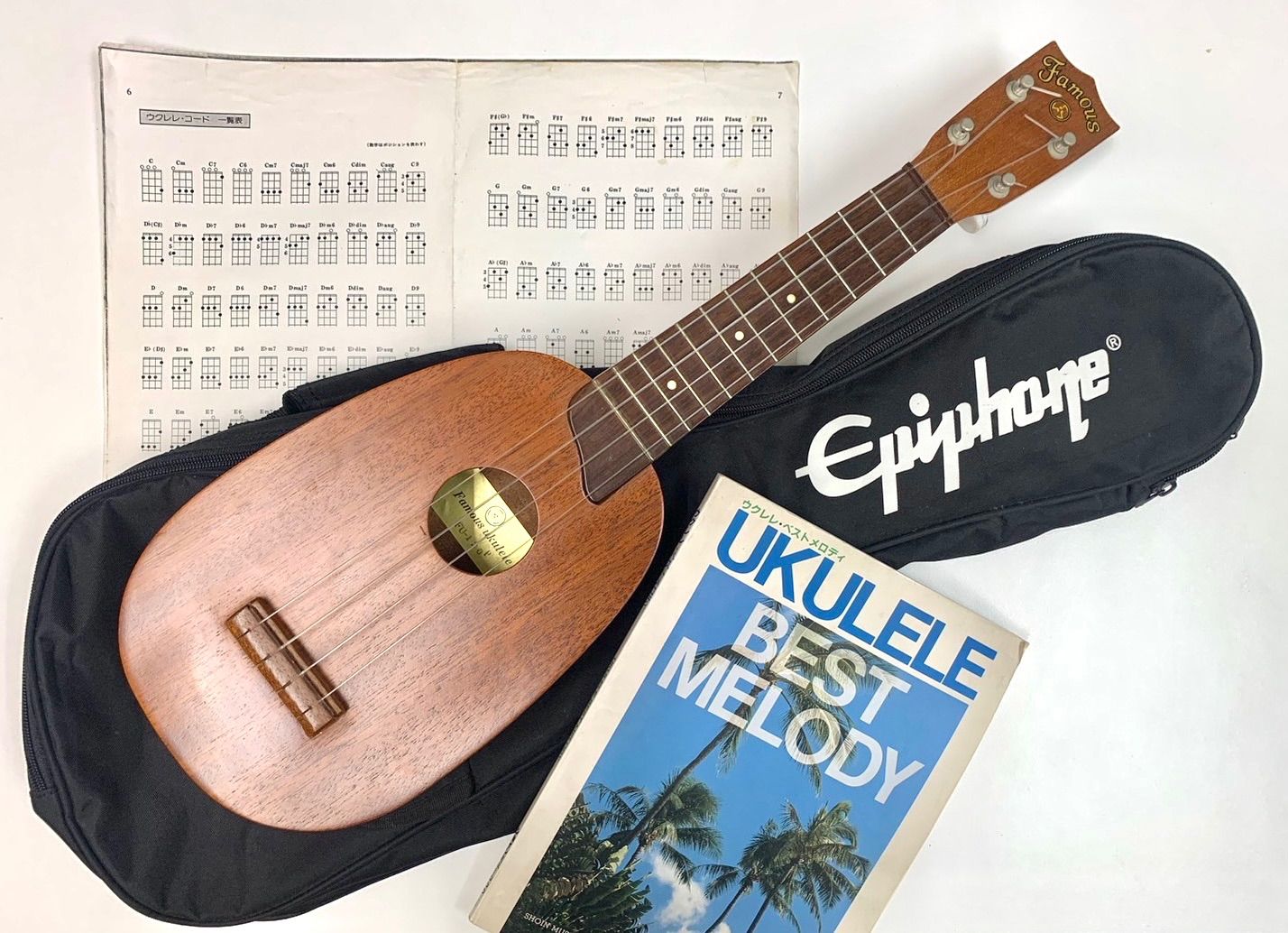 美品⭐️Famous ukulele】 入門者に最適です！ フェイマス ウクレレ FU