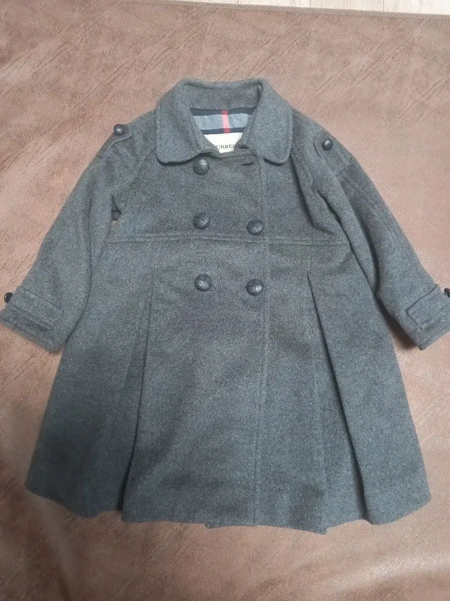 BURBERRY バーバリー キッズ グレー コート 3y