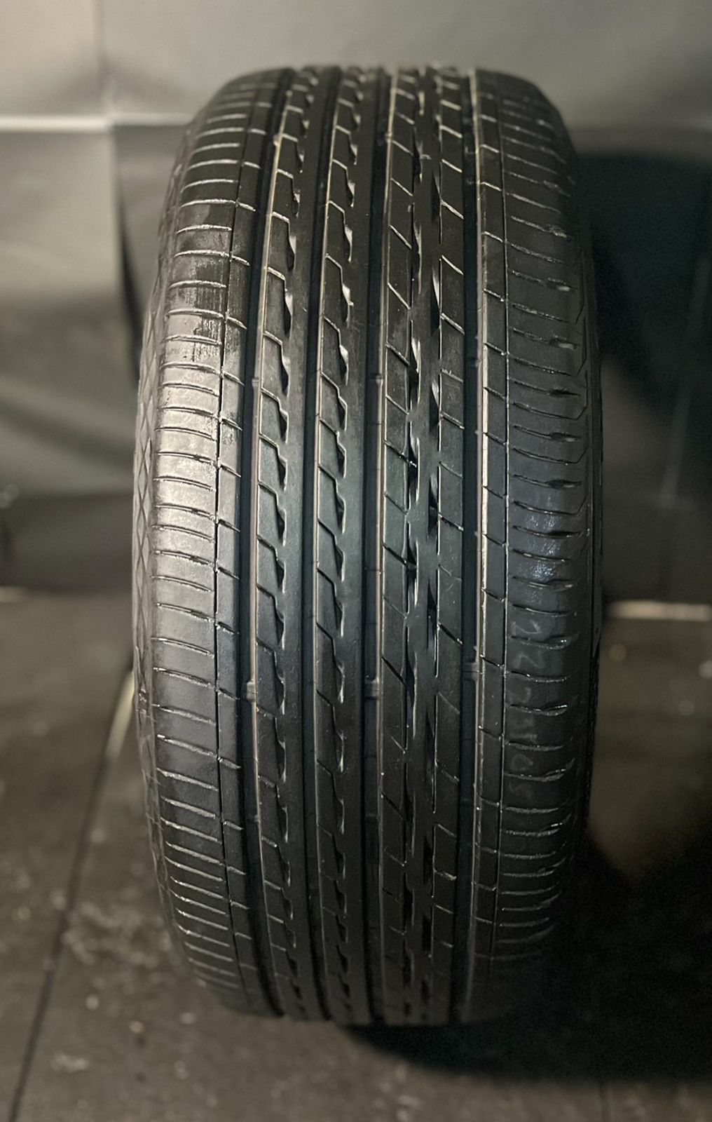 225/60 R16、BRIDGESTONE REGNO GRXII、2023年 BRIDGESTONE REGNO GR-XII 225/60R16 98V | タイヤの通販 販売と