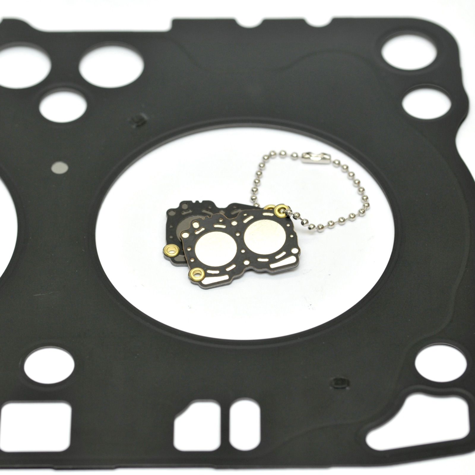 スバル　ヘッドカバーガスケット　レガシィ等 スバルレガシィ修理 | 小林モータース株式会社