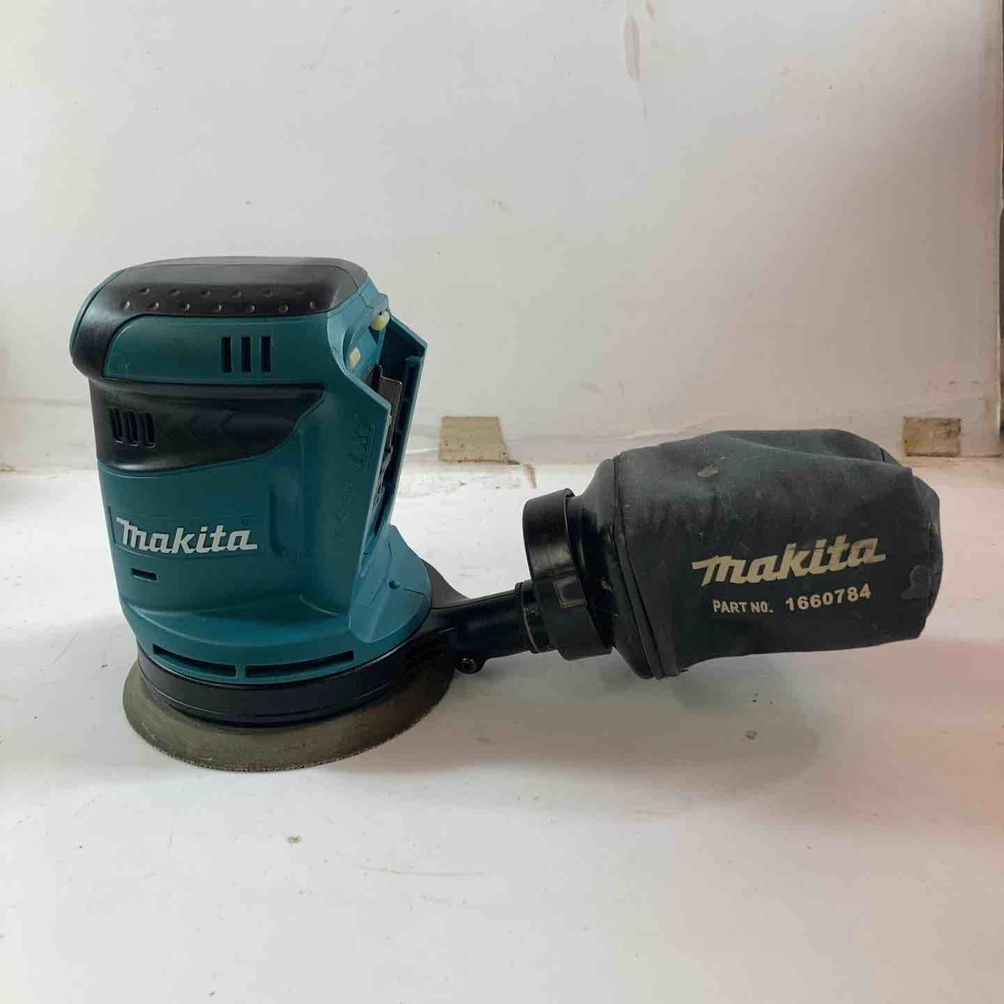 ☆マキタ(makita) コードレスランダムオービットサンダ BO180DZ ☆マキタ(makita) コードレスランダムオービットサンダ BO180DZ