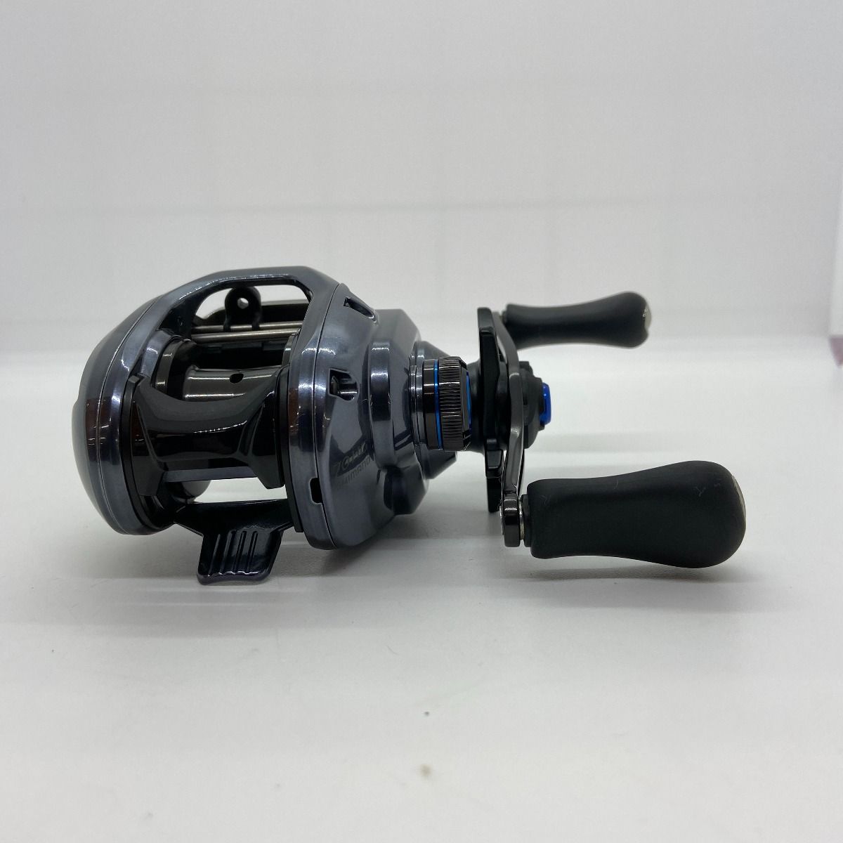 SHIMANO - ΨΨSHIMANO シマノ ベイトリール　SLX 70HG 箱付 046970 ΨΨSHIMANO シマノ ベイトリール SLX 70HG 箱付 046970