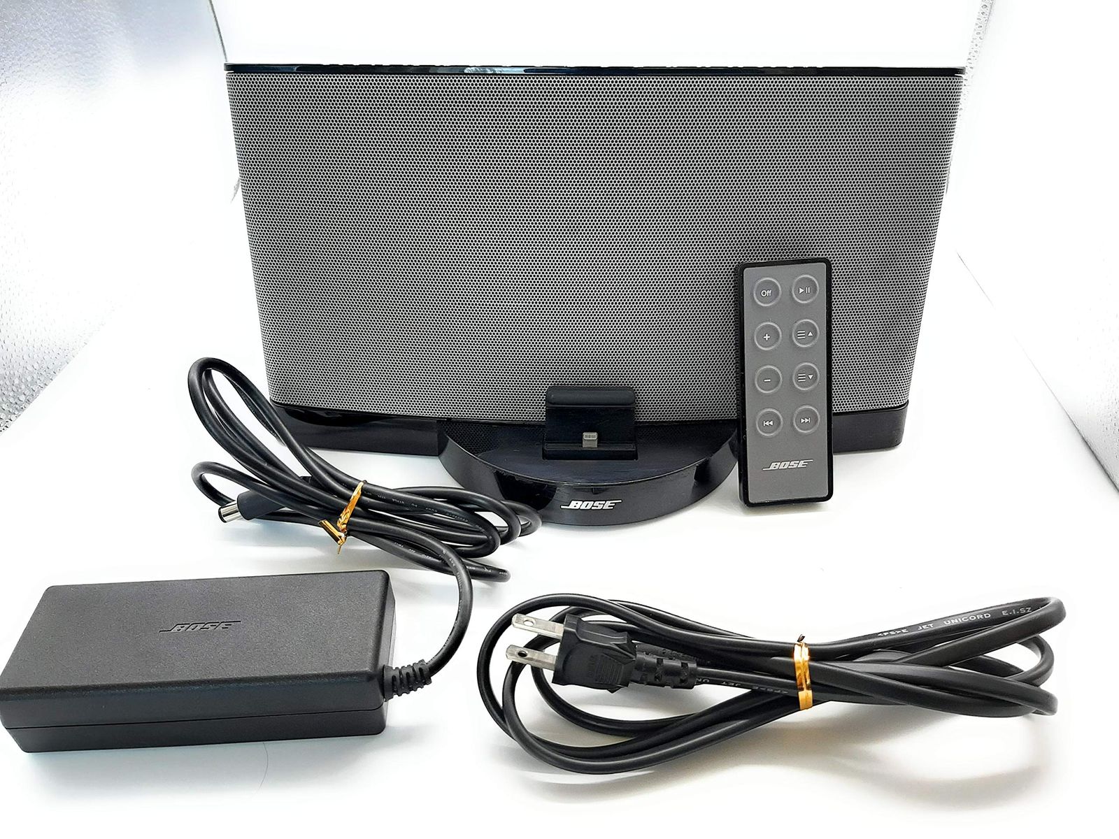 市場】【中古】Bose SoundDock Series III digital music system