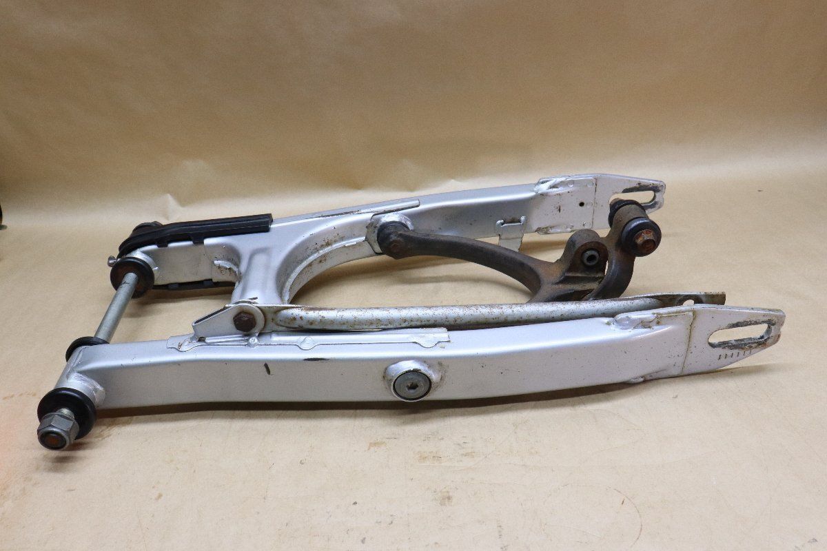 ホンダ CB125T JC06 純正 スイングアーム リンク 検索 F-91 HONDA ウェビックガレージセール | CB125T☆JC06☆スイングアーム☆02H28