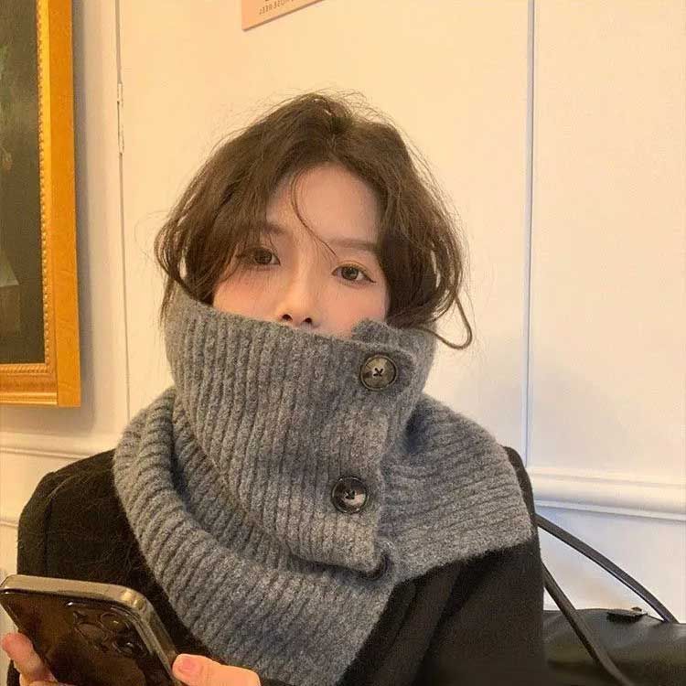 ネックカバー 偽の襟