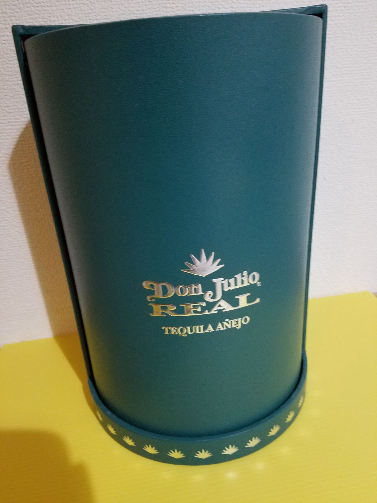ドン・フリオ レアル テキーラ 750ml ギフトBox入り - メルカリ