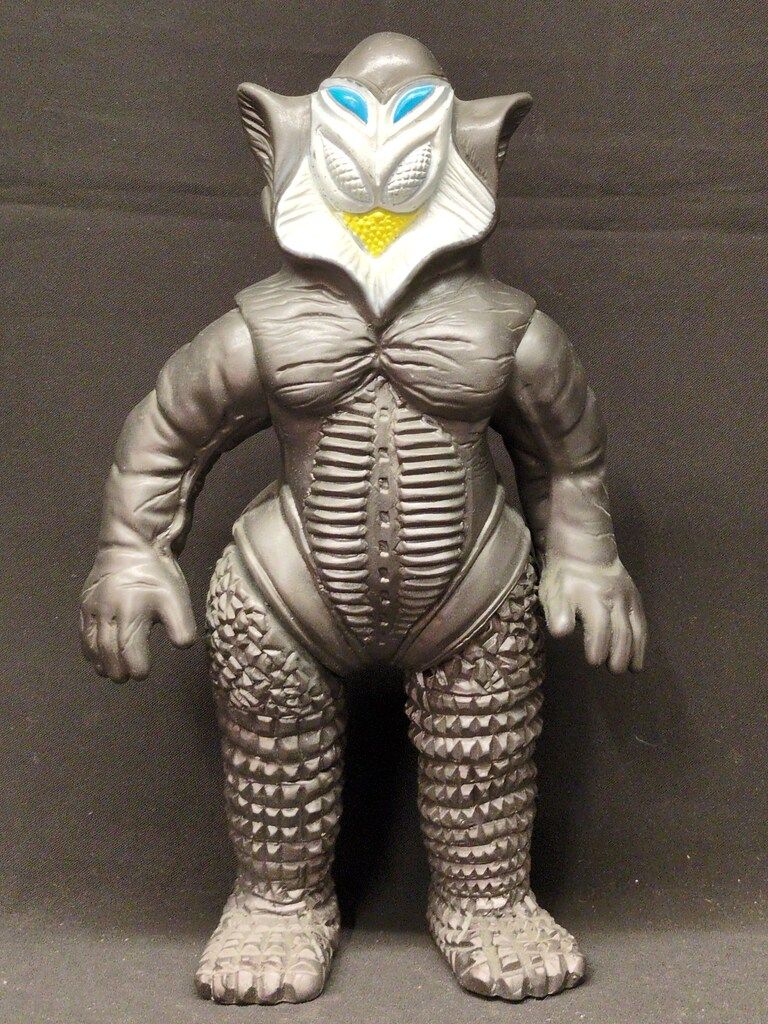 バンダイ／限定復刻ウルトラマン生誕25周年記念ソフビ