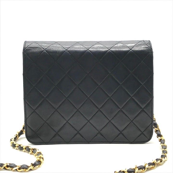 良品 CHANEL シャネル マトラッセ ココマーク ラムスキン プッシュ  