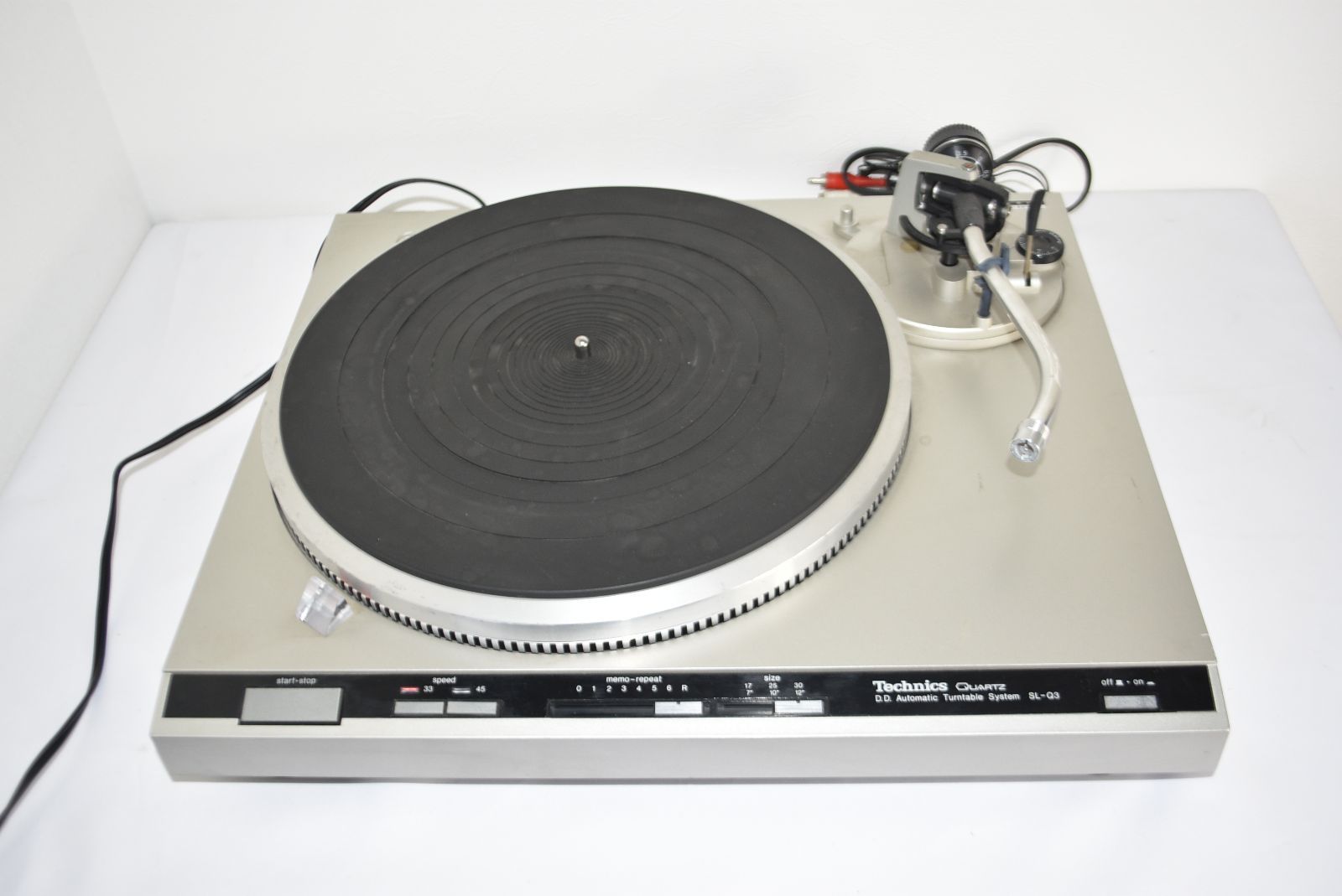Technics SL-Q3 レコードプレーヤー 本体