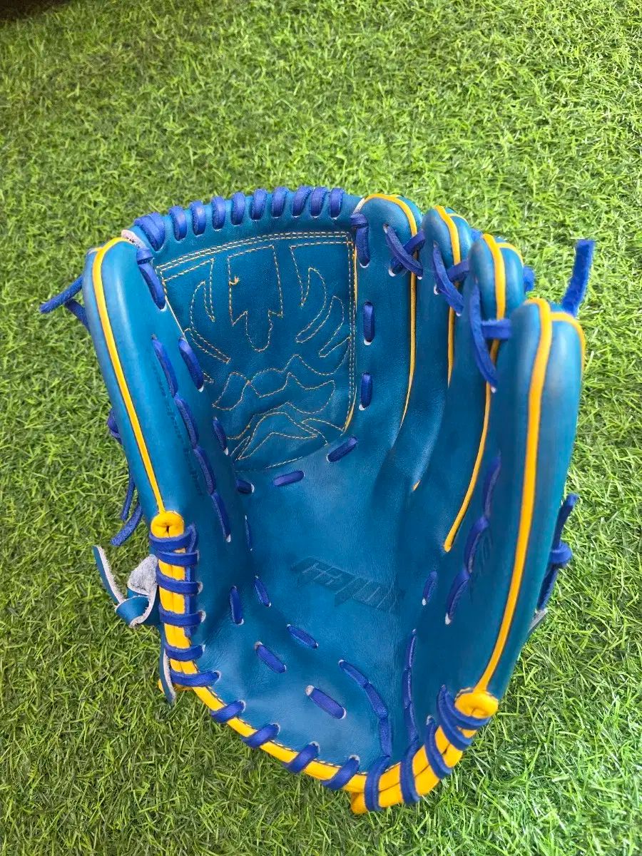 ディアマンテ グローブ Diamante – 【公式】「ディアマンテ