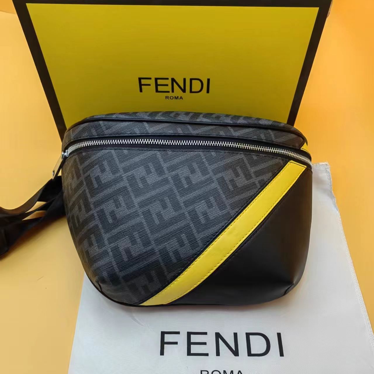 FENDI フェンディショルダーバッグ