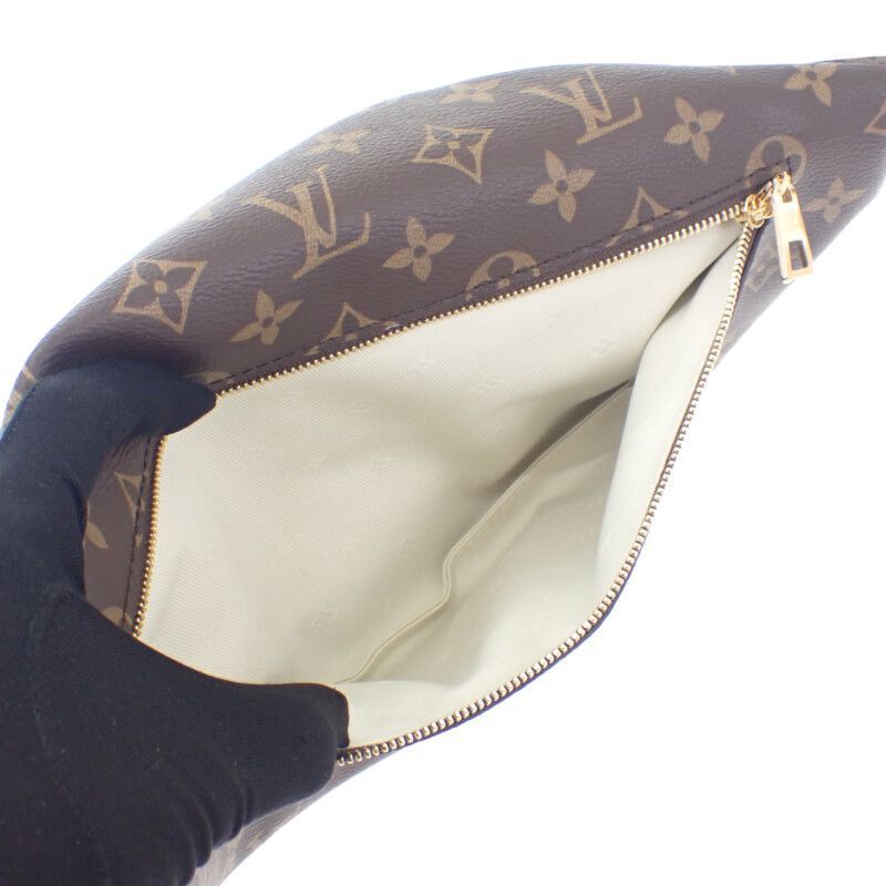 VUITTON