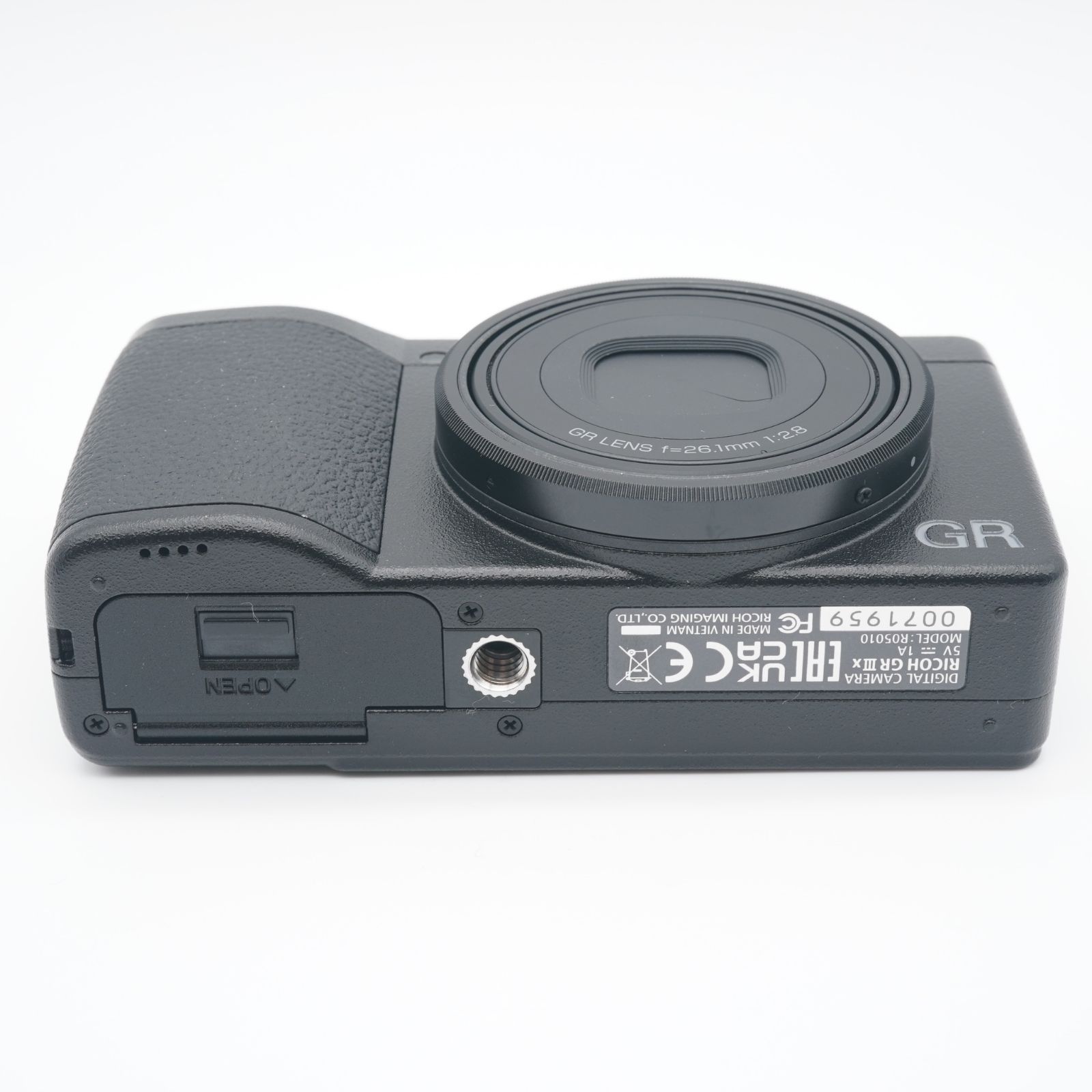 ほぼ新品 RICOH リコー GR IIIx シャッター回数46回！ - メルカリ