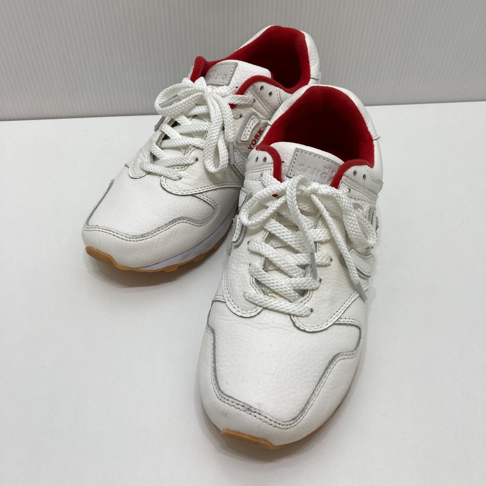 SANGACIO レッド スニーカー SANGACIO レッド スニーカー 26.5 ニット帽