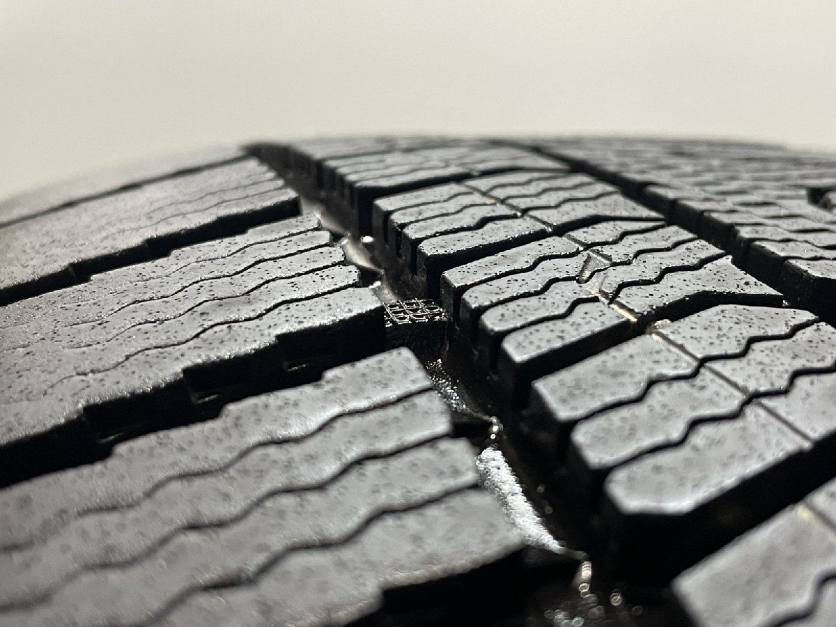 走行短め】TOYO OBSERVE GIZ2 195/60R17 17インチ スタッドレス 4本 23