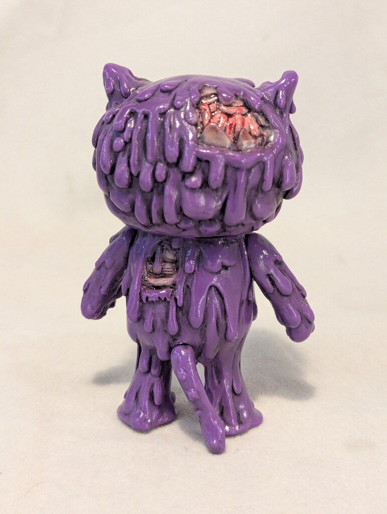 MELTY PETO　溶解猫　闇病玩具　暗黒エンターテイメント　紫　ソフビ Amazon.co.jp: 暗黒エンターテイメント 闇病玩具 溶解猫ペトmelty