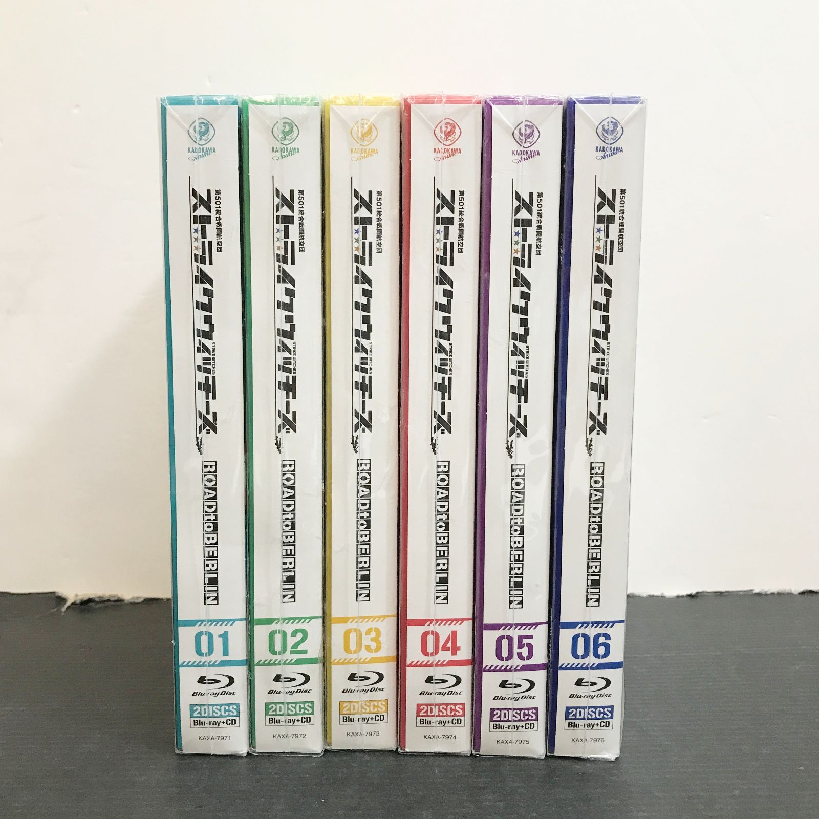 広店 Blu-ray ストライクウィッチーズ ROAD to BERLIN 全6巻 306-0183