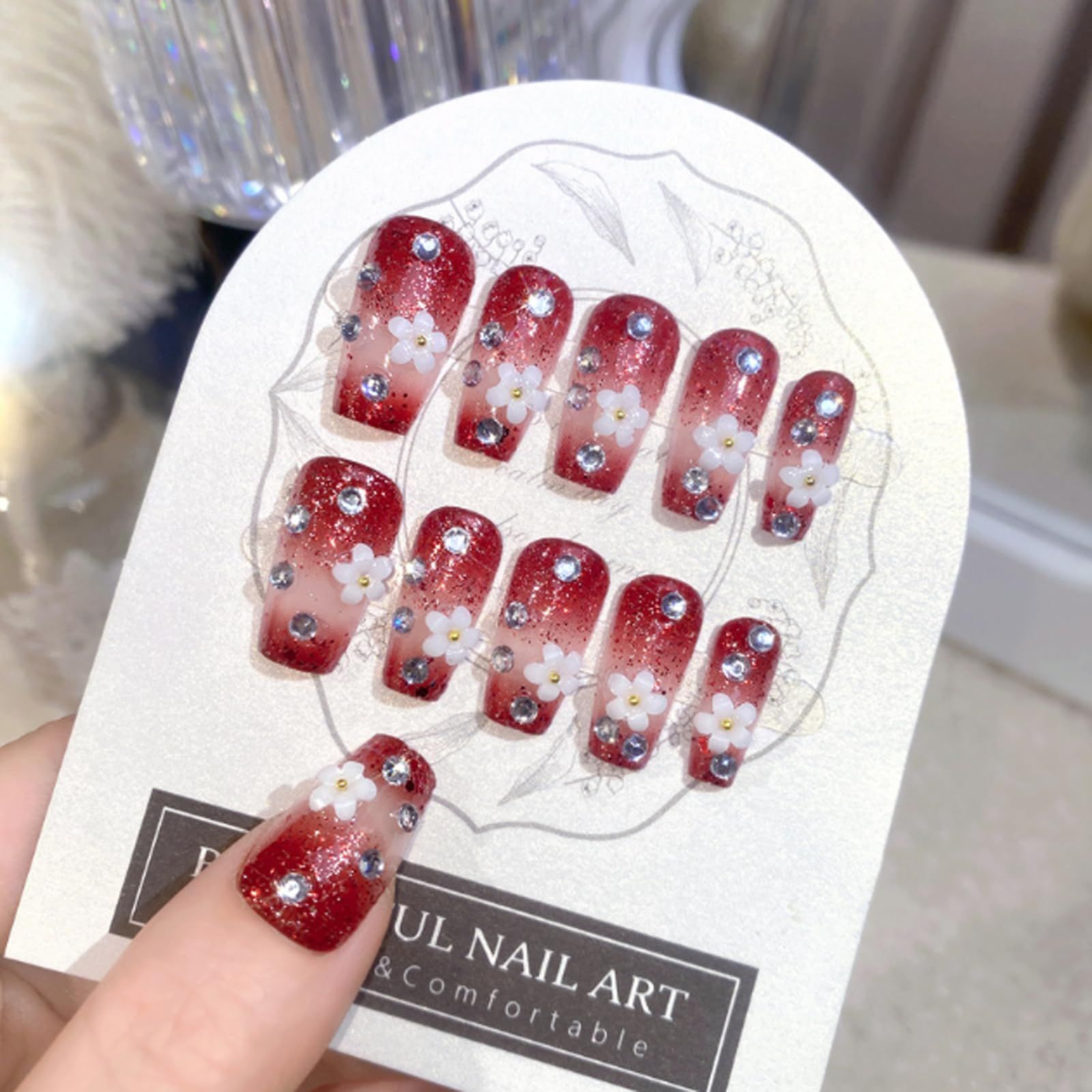 新品 HAPVITAL 24枚入り ネイルチップ 短いさネイルチップ ァー