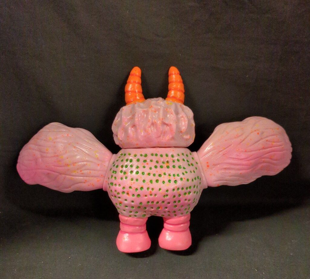 【新品・未開封】デハラユキノリ UMA モスマン ナチュラル デハラショップ 未確認生物UMA デハラユキノリ モスマン MOTHMAN