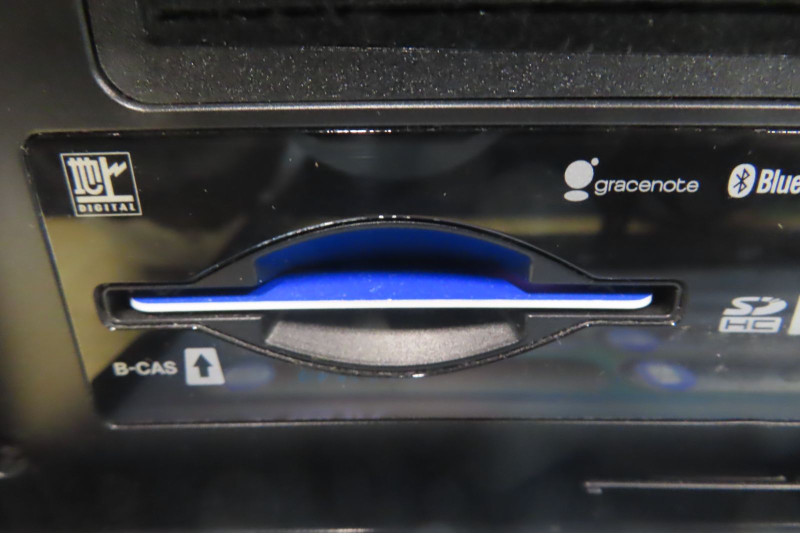 カーナビ(クラリオン) 実動外し スズキ 純正 clarion クラリオン GCX710 MZ608900 7型