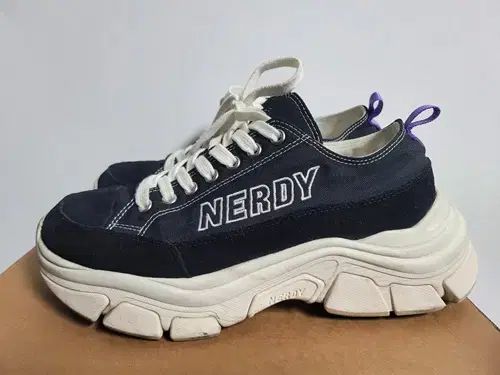 ヌーディ ( NERDY ） ジェラグ キャンバス ロー 270 アグリーシューズ s28